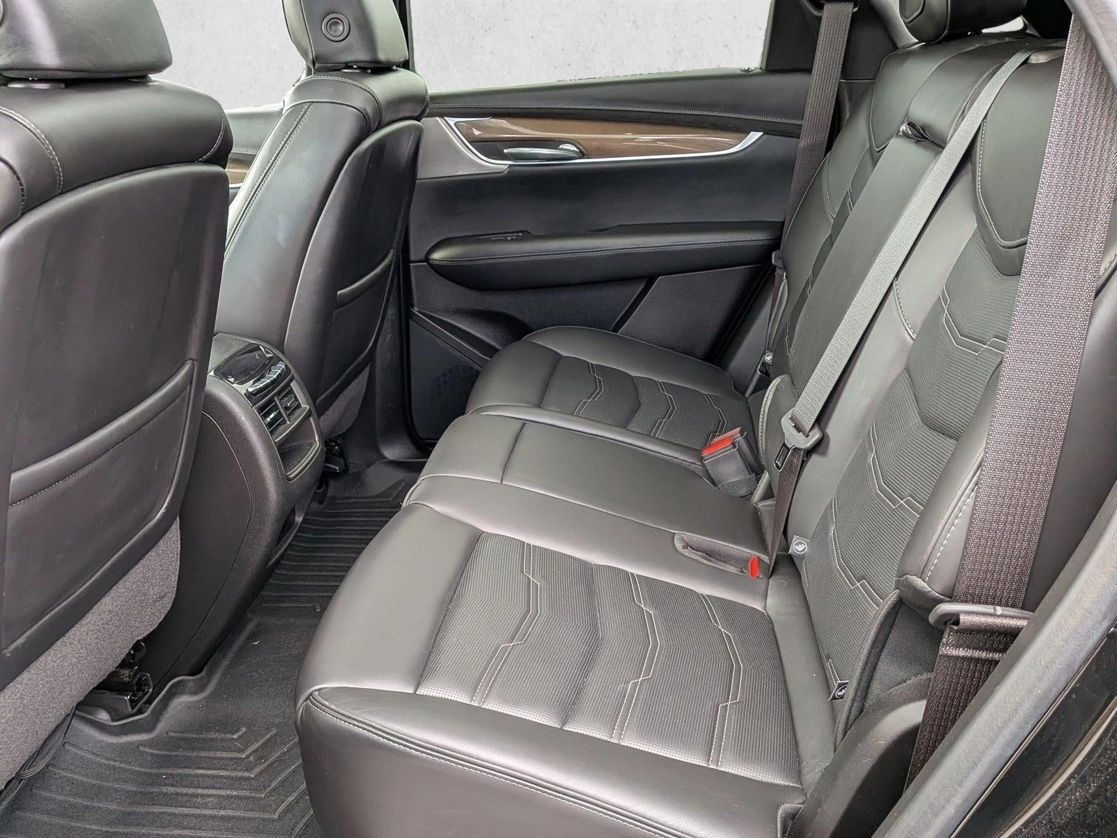 2022 Cadillac XT5 AWD 4dr Premium Luxury