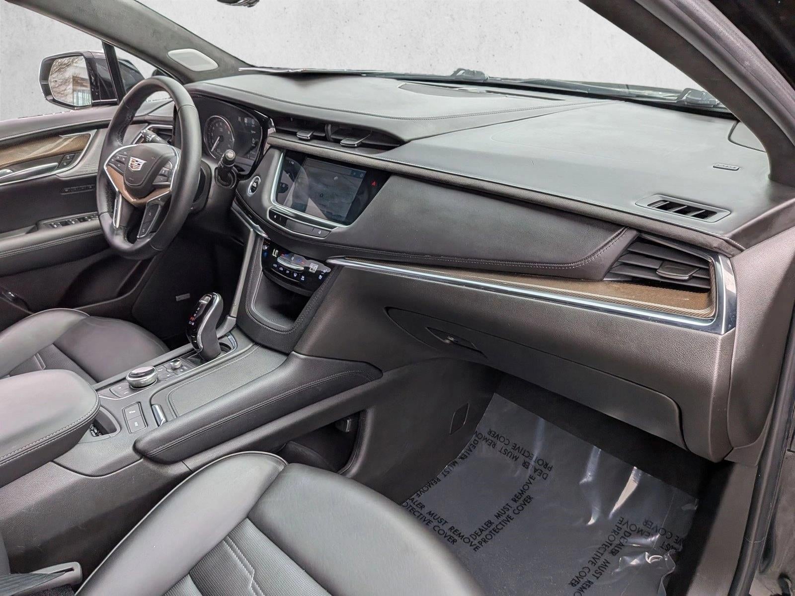 2022 Cadillac XT5 AWD 4dr Premium Luxury