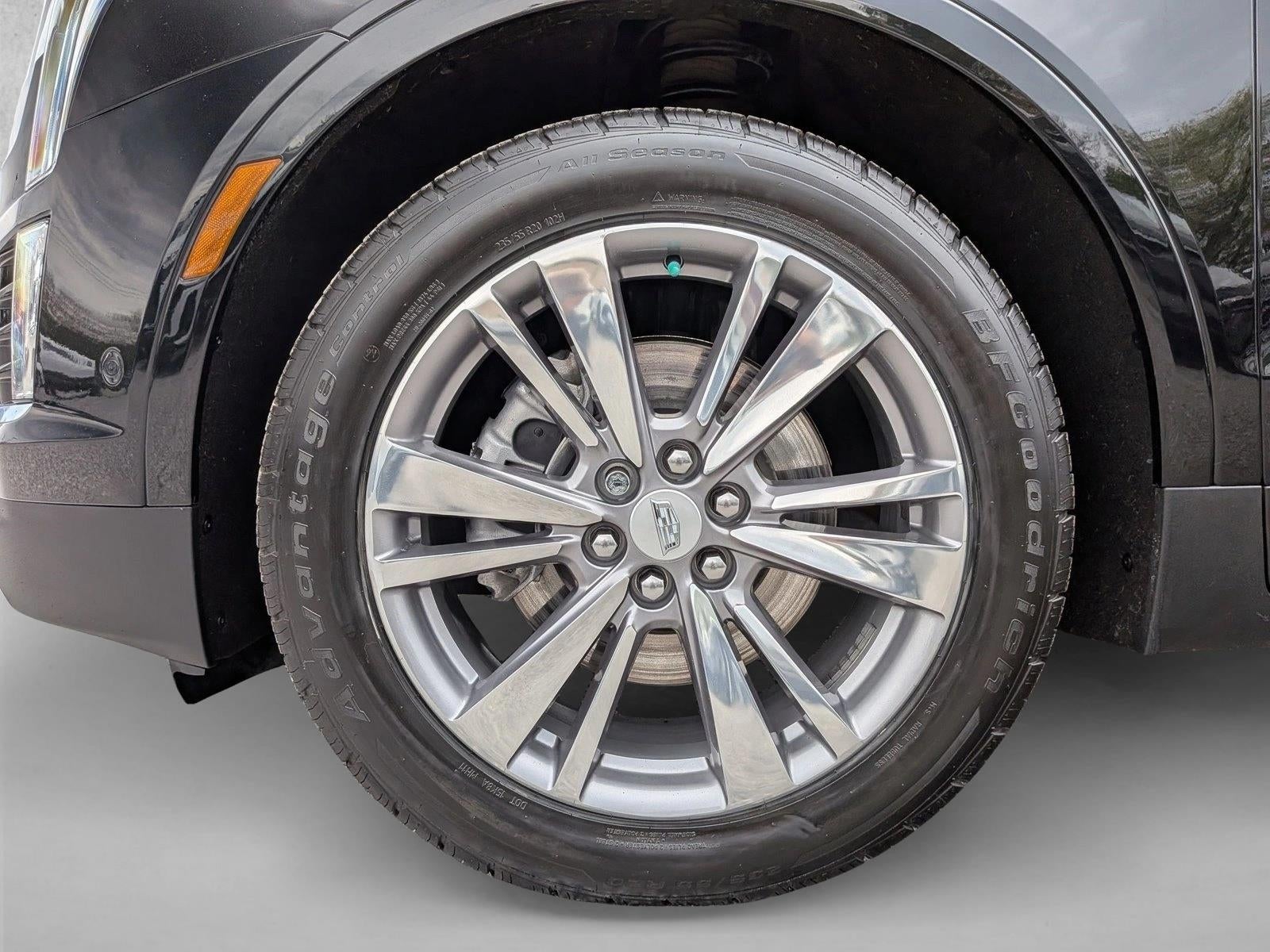 2022 Cadillac XT5 AWD 4dr Premium Luxury