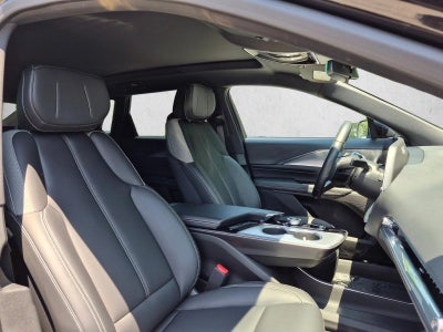 2024 Cadillac LYRIQ 4dr Tech w/1SA