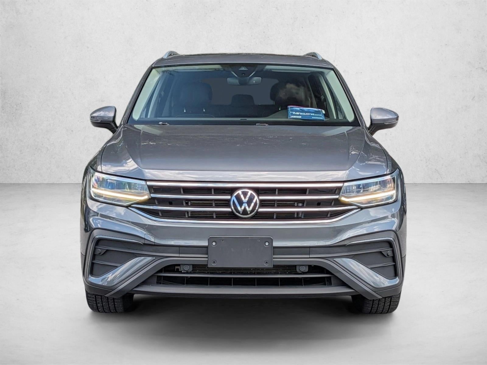 2022 Volkswagen Tiguan 2.0T SE FWD