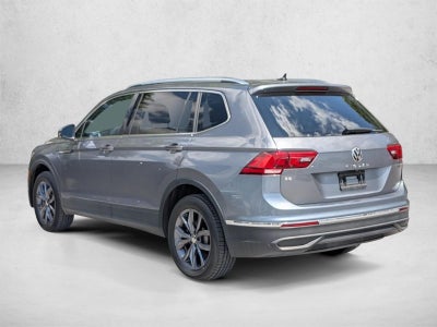 2022 Volkswagen Tiguan 2.0T SE FWD