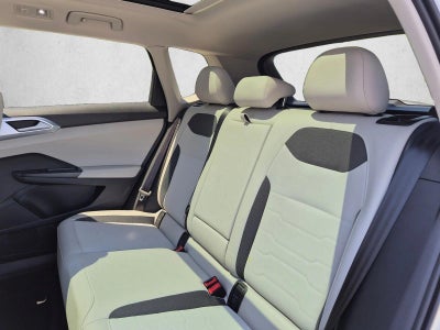 2025 Volkswagen Taos SE 4MOTION