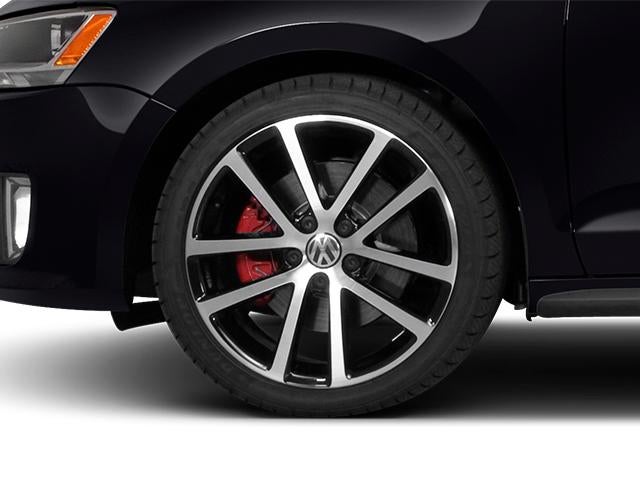 2014 Volkswagen Jetta 4dr DSG GLI Edition 30 with Navigation PZEV Sedan