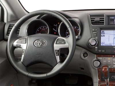 2011 Toyota Highlander 4WD 4dr V6 SE (Natl)