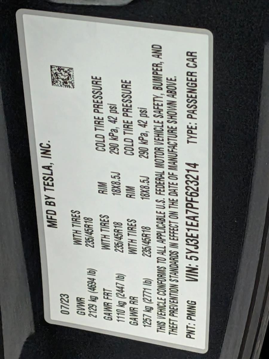 2023 Tesla Model 3 RWD