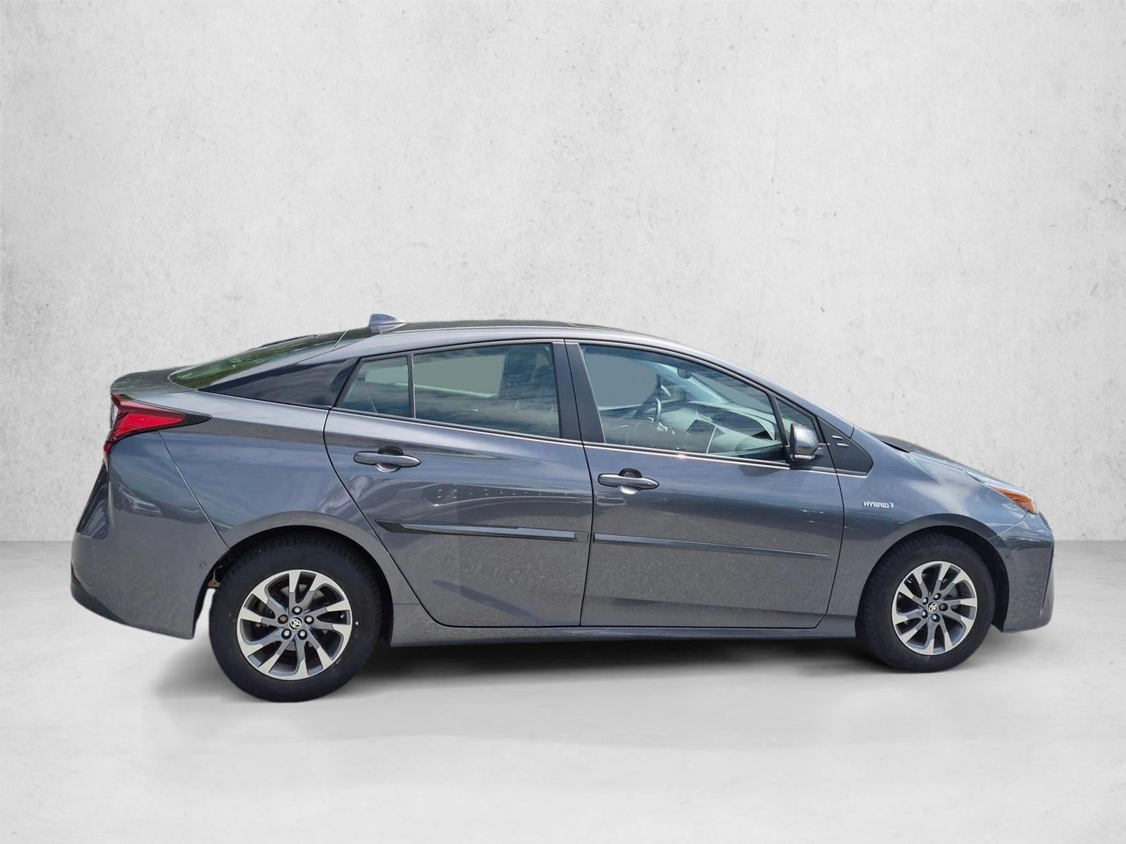 2021 Toyota Prius XLE (Natl)