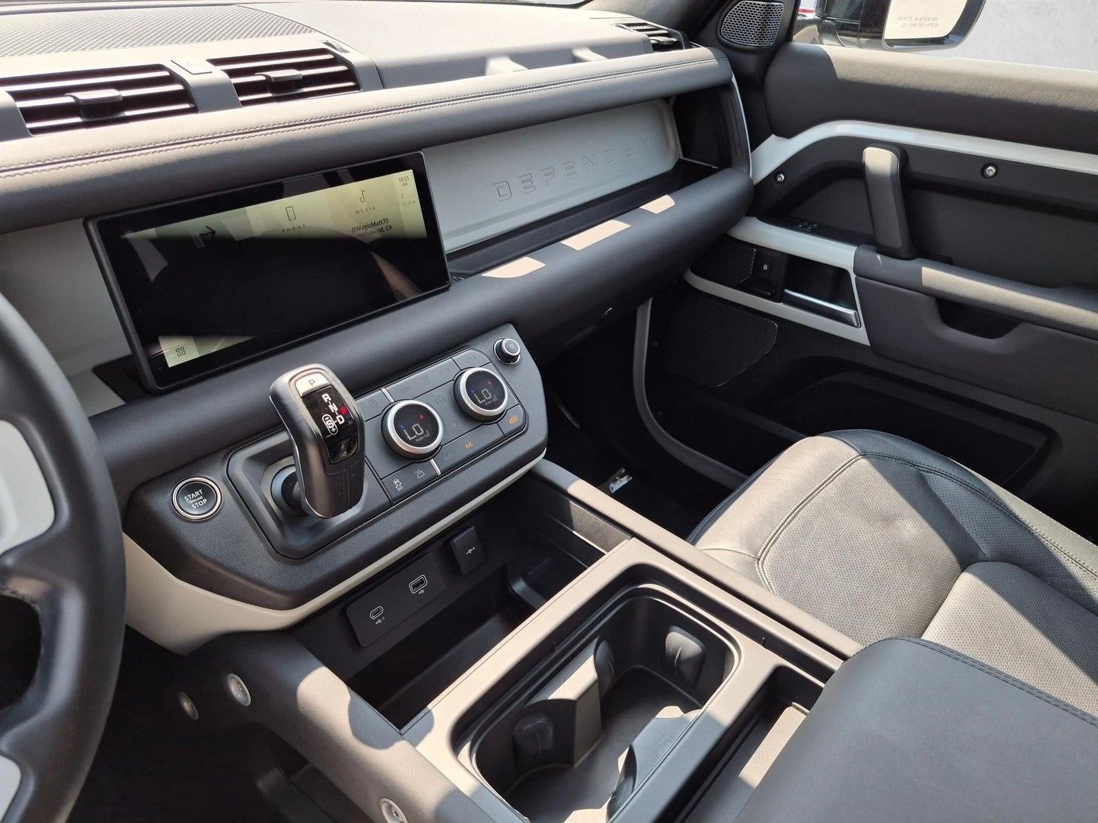 2024 Land Rover Defender 110 P300 S