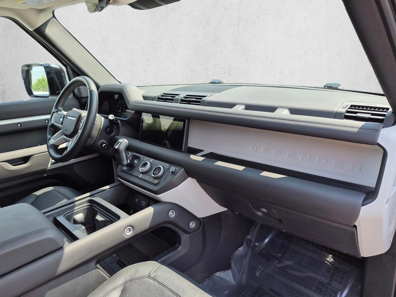 2024 Land Rover Defender 110 P300 S