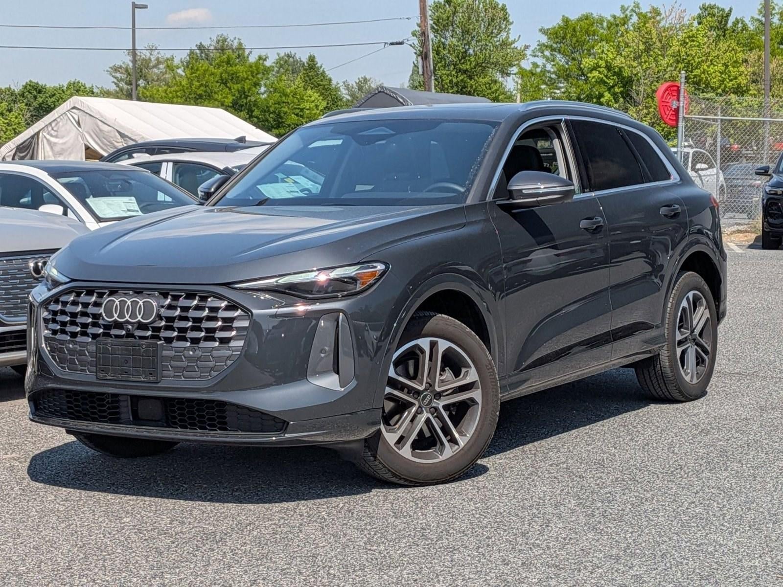2025 Audi Q5 Premium 2.0 TFSI quattro