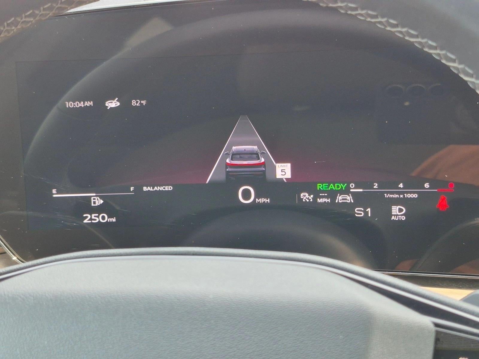 2025 Audi Q5 Premium 2.0 TFSI quattro