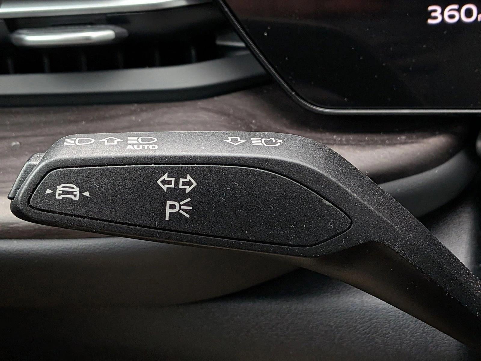 2025 Audi Q5 Premium 2.0 TFSI quattro