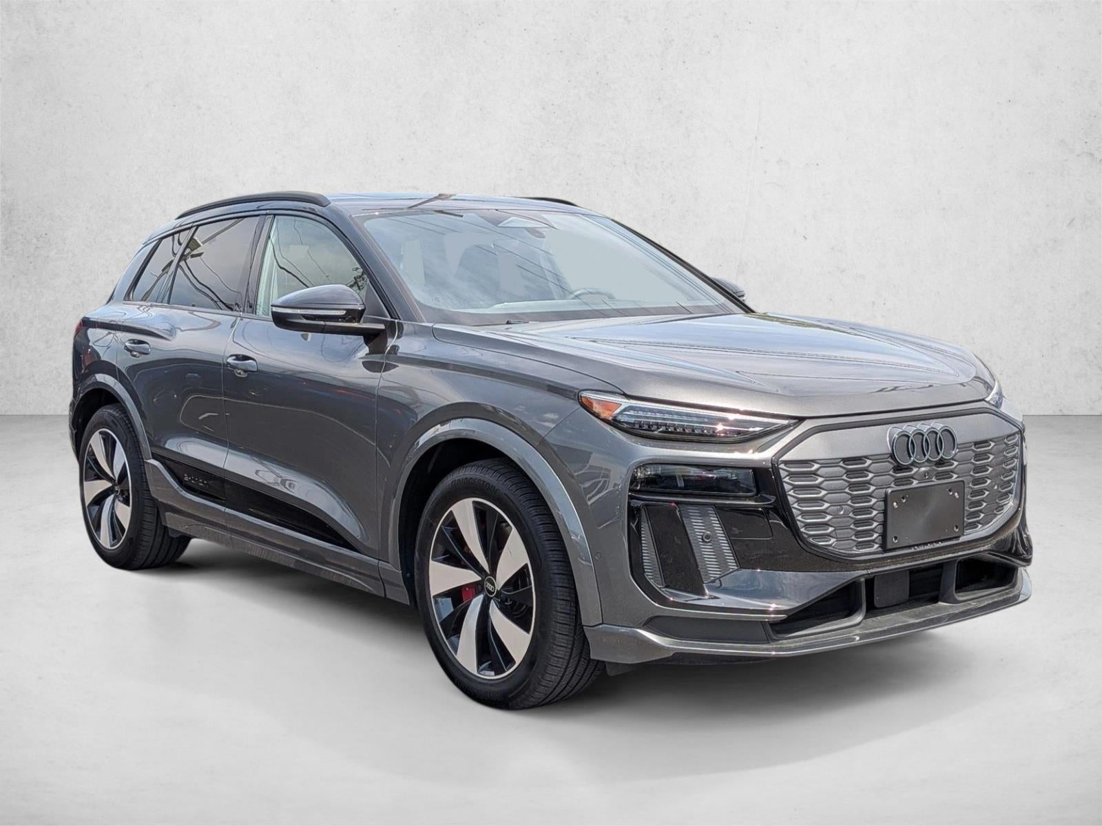 2025 Audi SQ6 e-tron Prestige quattro