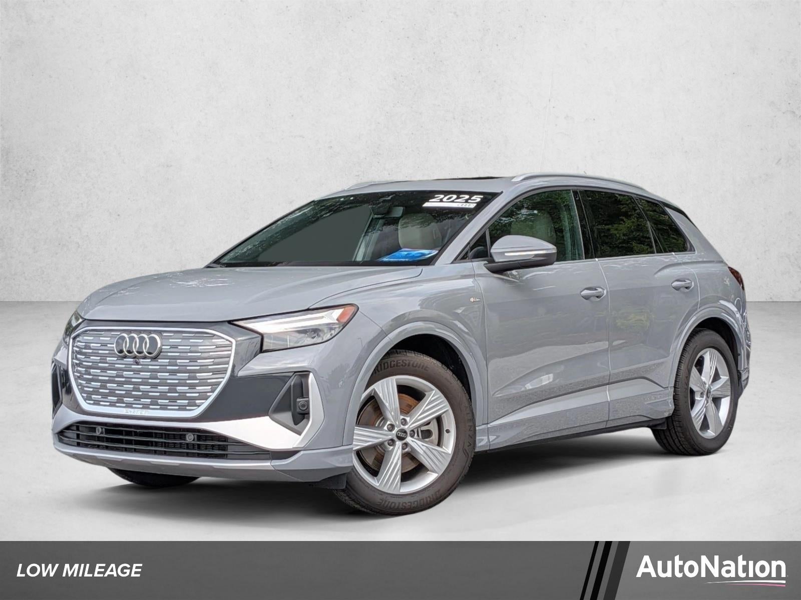 2025 Audi Q4 e-tron Premium 55 quattro