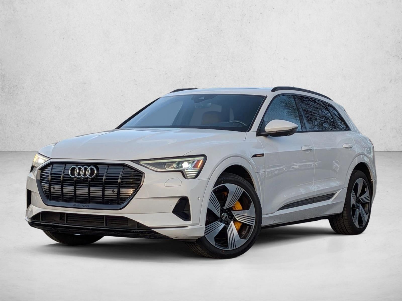 2022 Audi e-tron Premium Plus quattro