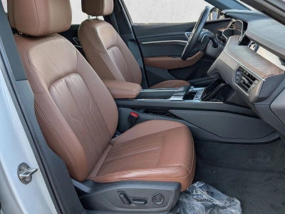 2022 Audi e-tron Premium Plus quattro