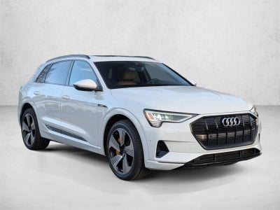 2022 Audi e-tron Premium Plus quattro