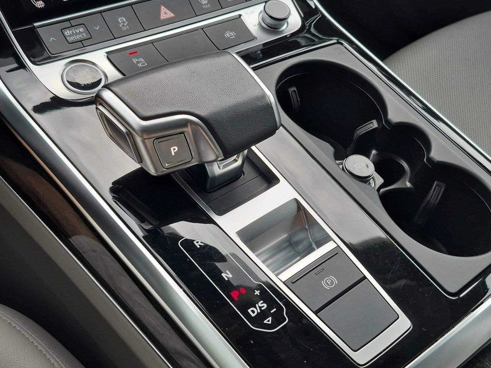 2022 Audi Q7 Premium Plus 45 TFSI quattro