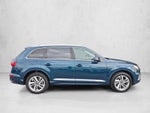 2022 Audi Q7 Premium Plus 45 TFSI quattro