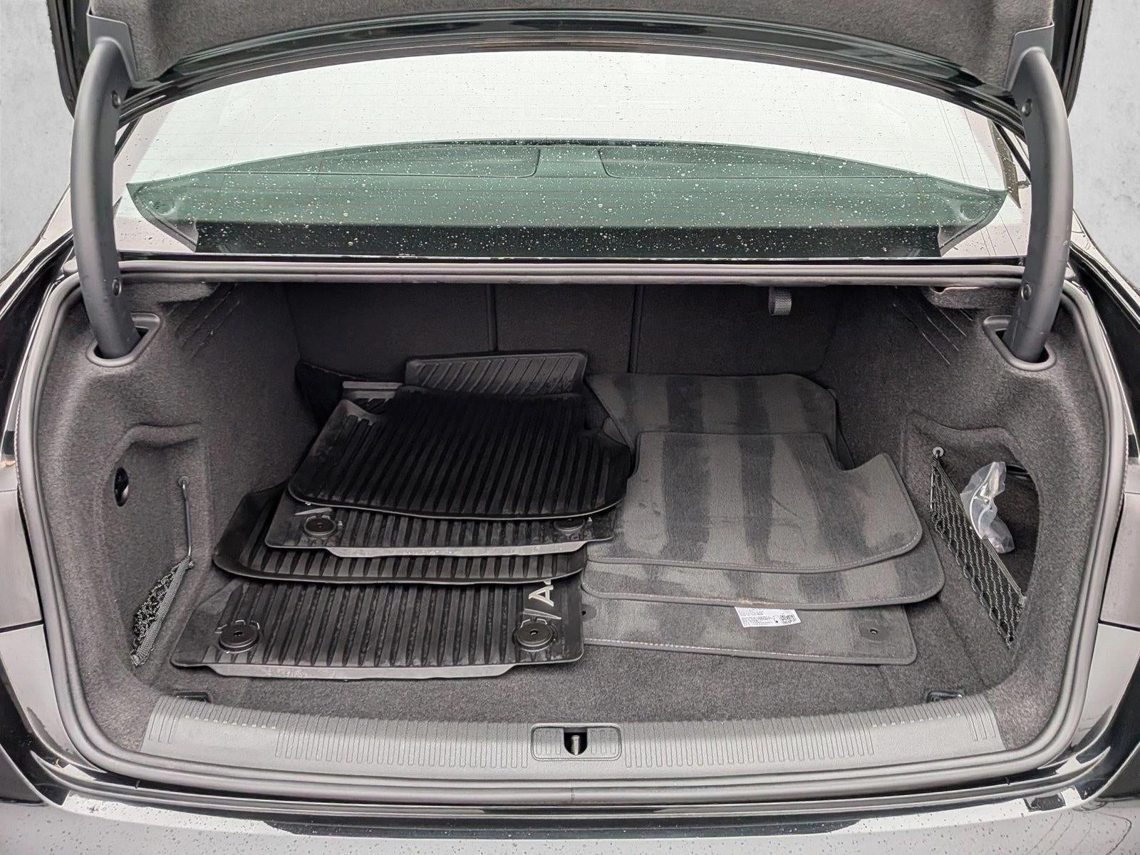 2023 Audi A4 Sedan Premium 40 TFSI quattro