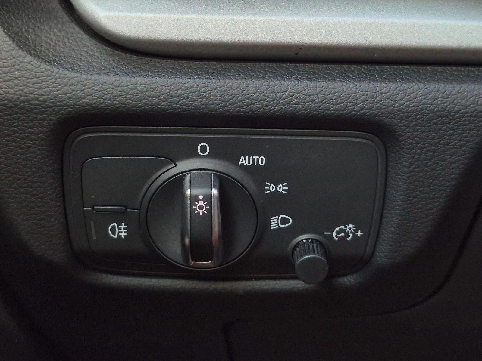 2016 Audi A3 quattro 2.0T Premium