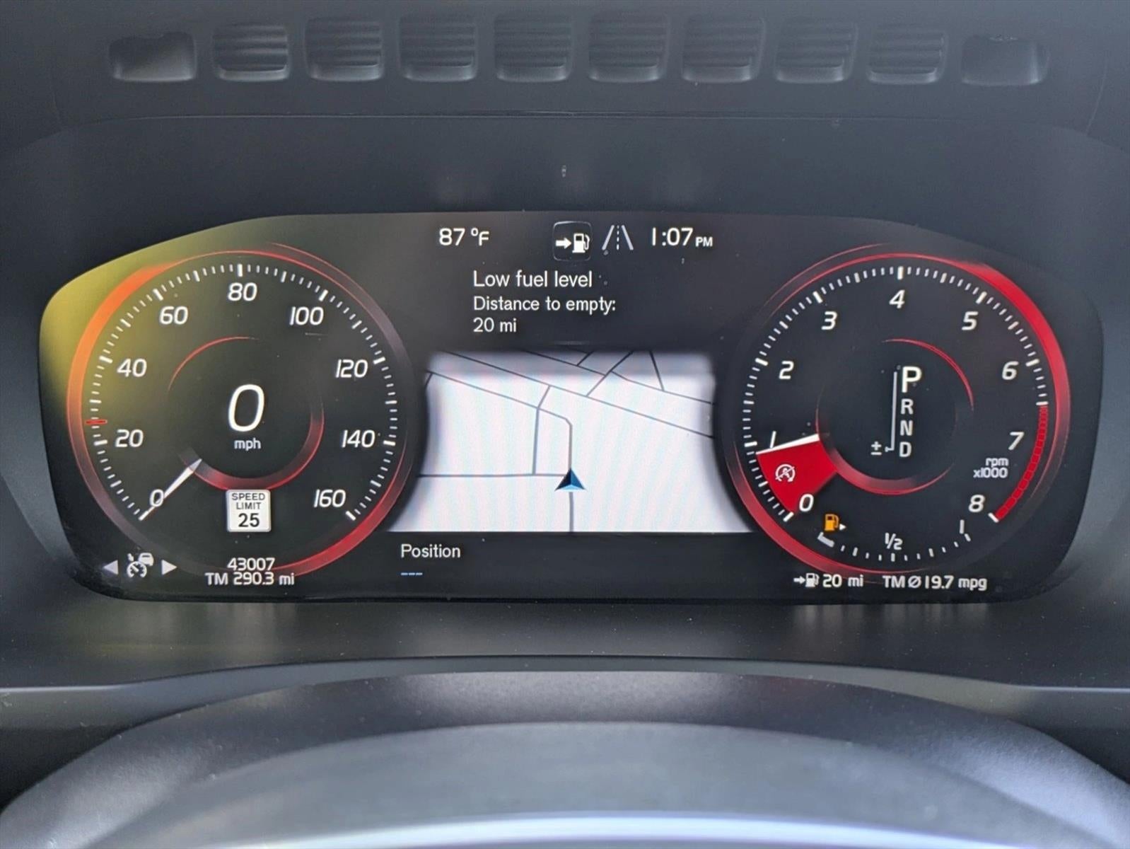 2022 Volvo XC90 T6 AWD Momentum 7P