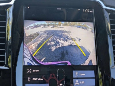 2022 Volvo XC90 T6 AWD Momentum 7P