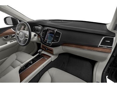 2022 Volvo XC90 T6 AWD Momentum 7P