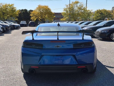 2017 Chevrolet Camaro 2dr Coupe 1LT