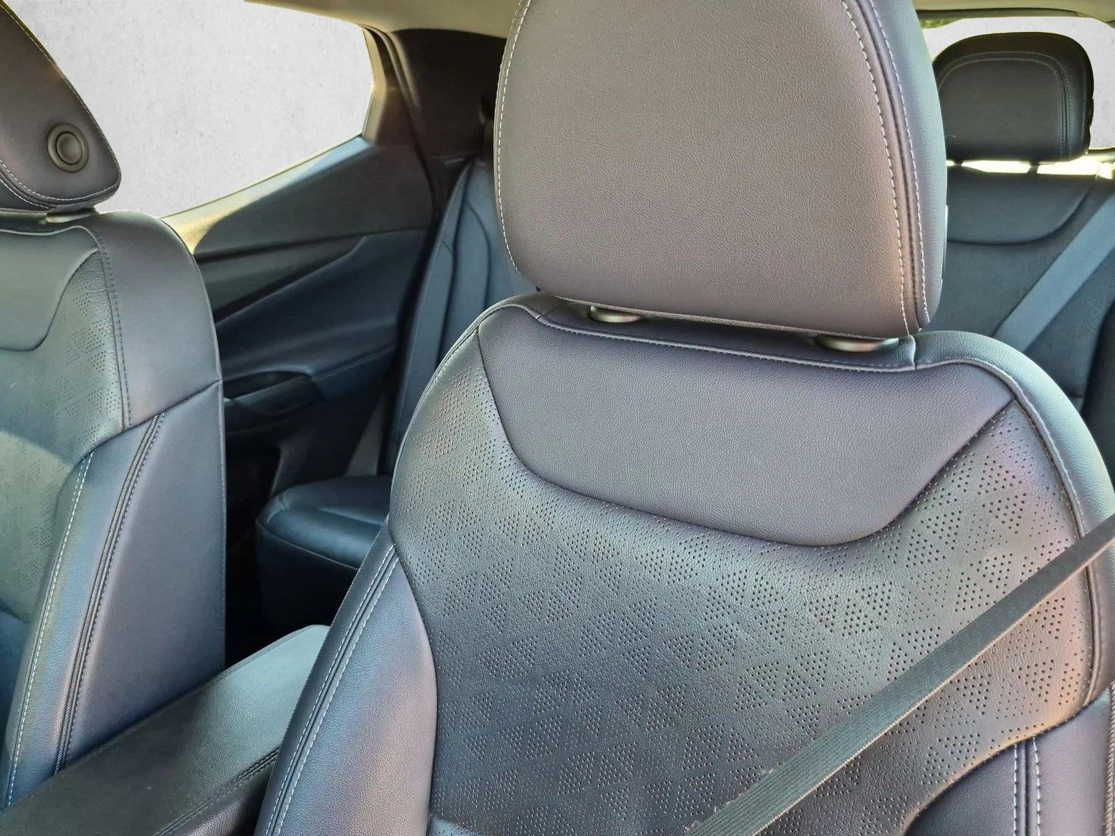 2022 Chevrolet Bolt EUV FWD 4dr LT