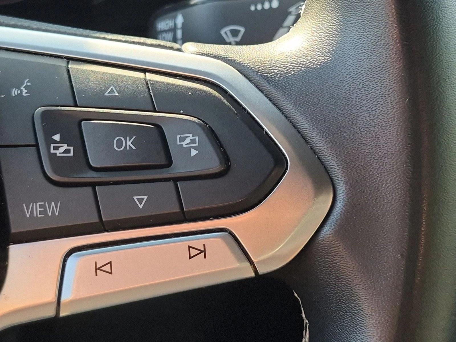 2023 Volkswagen Atlas Cross Sport 3.6L V6 SE w/Technology 4MOTION