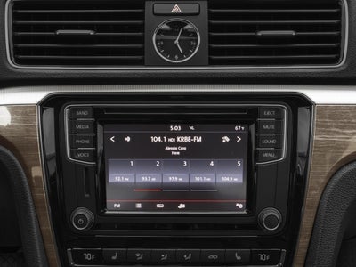 2017 Volkswagen Passat 1.8T SE w/Technology Auto