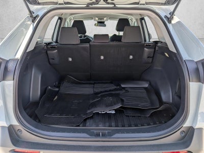 2022 Toyota RAV4 LE AWD (Natl)