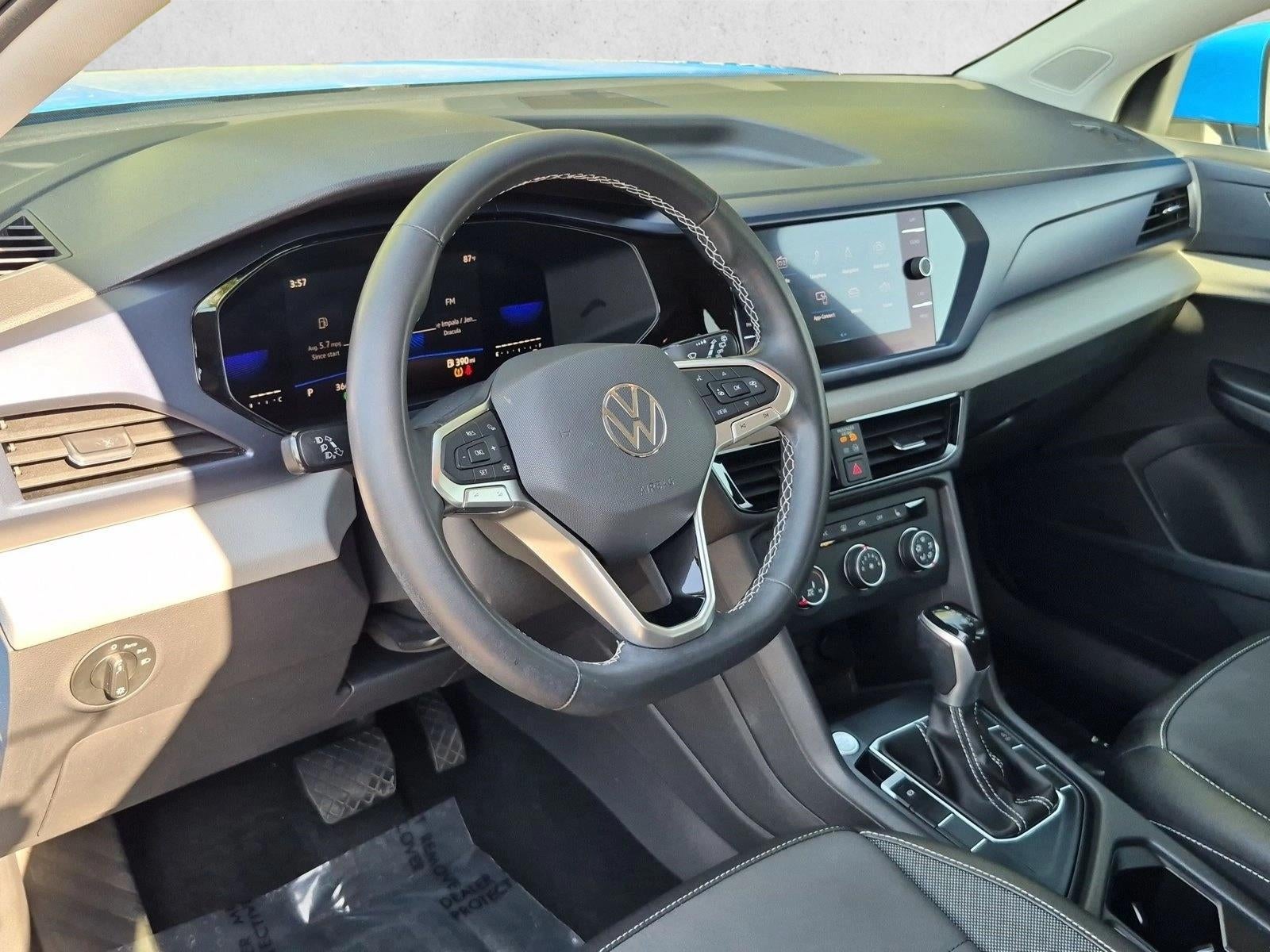 2022 Volkswagen Taos SE FWD