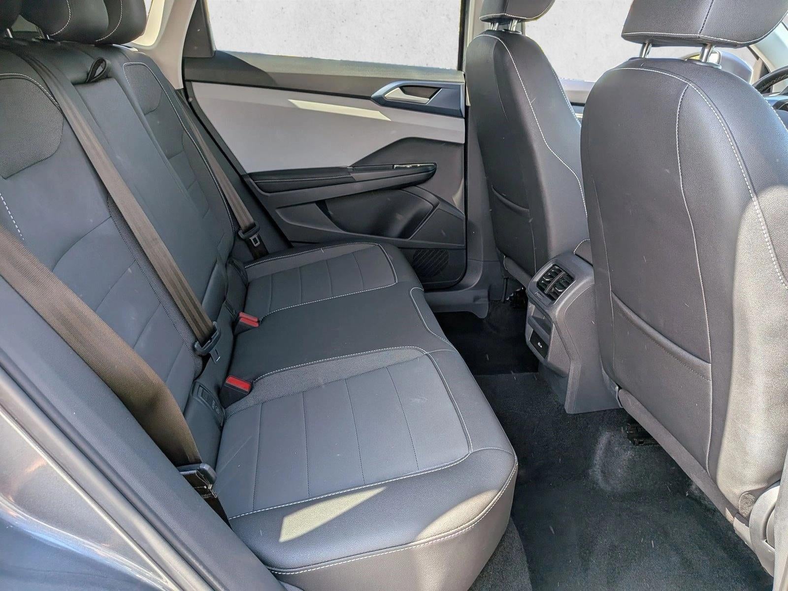 2024 Volkswagen Taos SE FWD