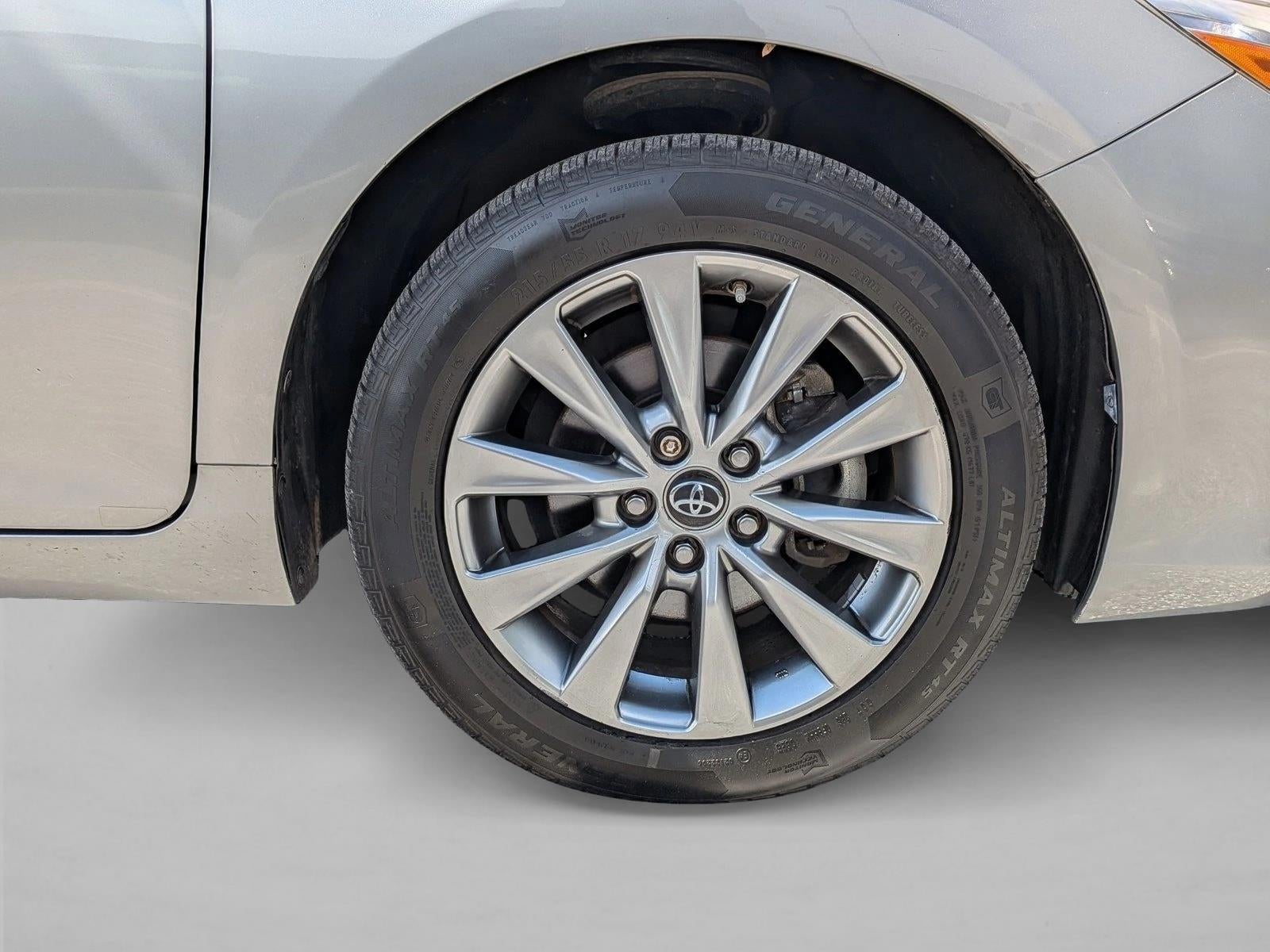 2017 Toyota Camry XLE Auto (Natl)