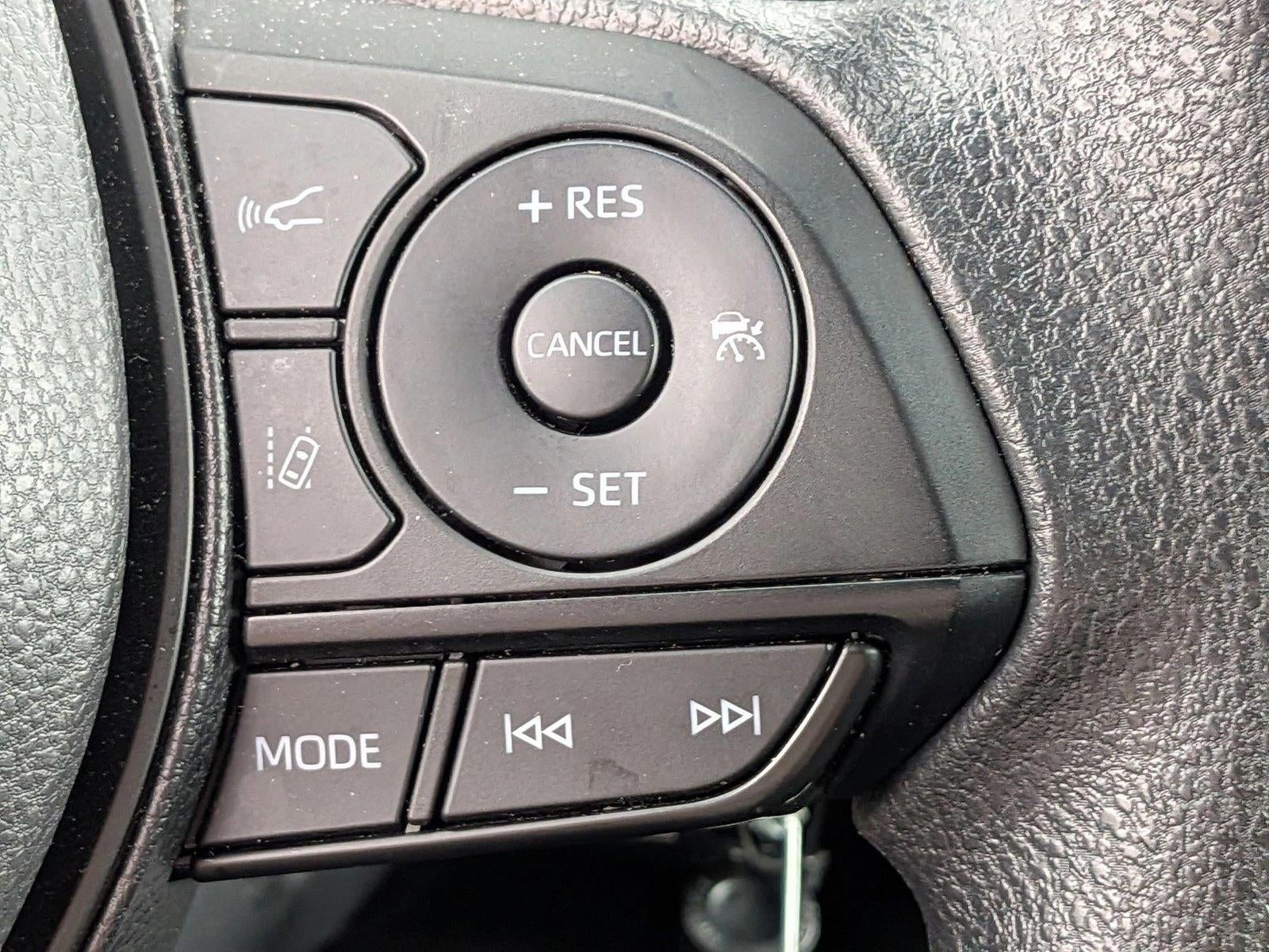 2025 Toyota RAV4 Hybrid LE AWD (Natl)