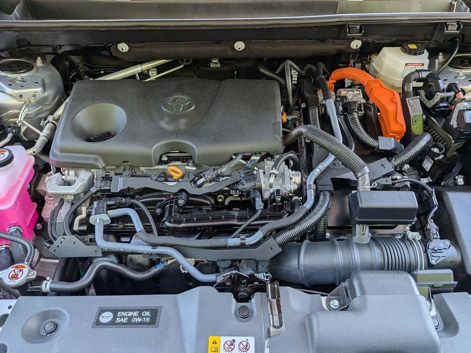 2025 Toyota RAV4 Hybrid LE AWD (Natl)