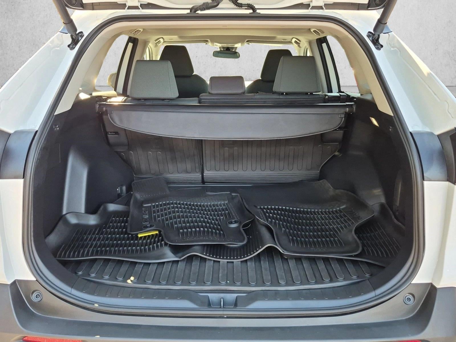 2024 Toyota RAV4 Hybrid XLE AWD (Natl)