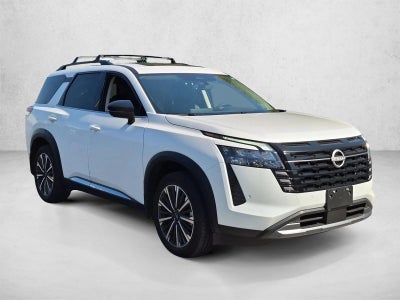 2026 Nissan Pathfinder Platinum 4WD