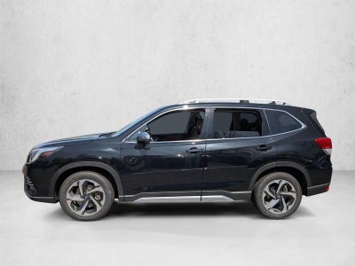 2023 Subaru Forester Touring CVT