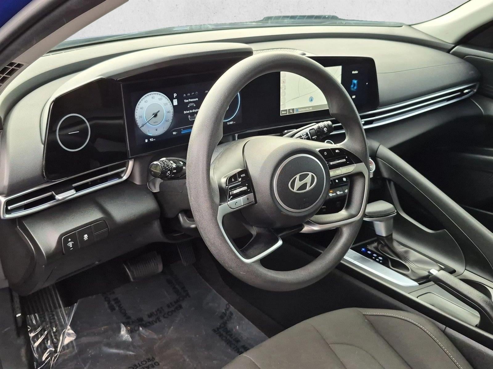 2024 Hyundai ELANTRA SEL IVT