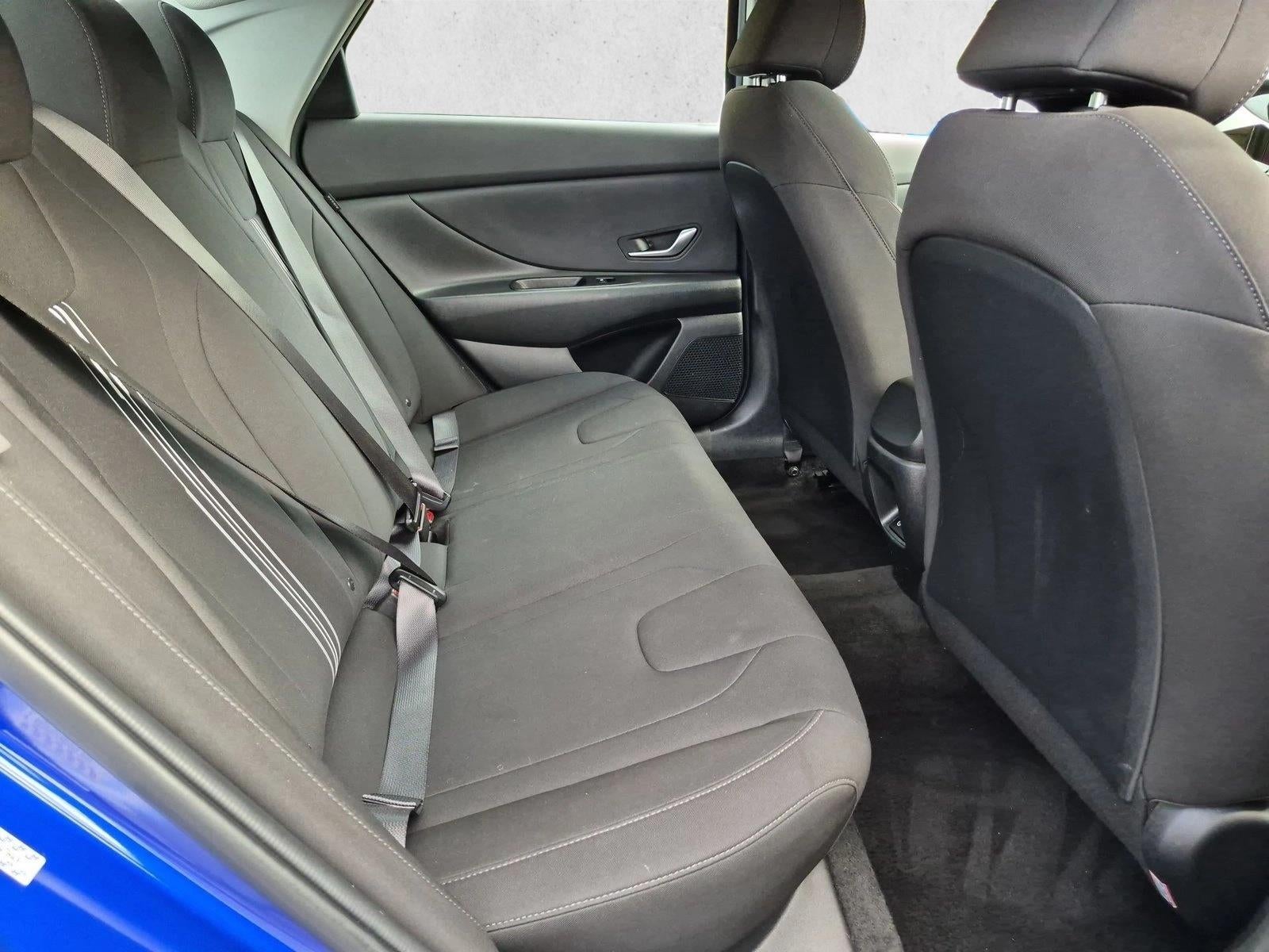 2024 Hyundai ELANTRA SEL IVT
