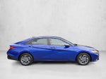 2024 Hyundai ELANTRA SEL IVT