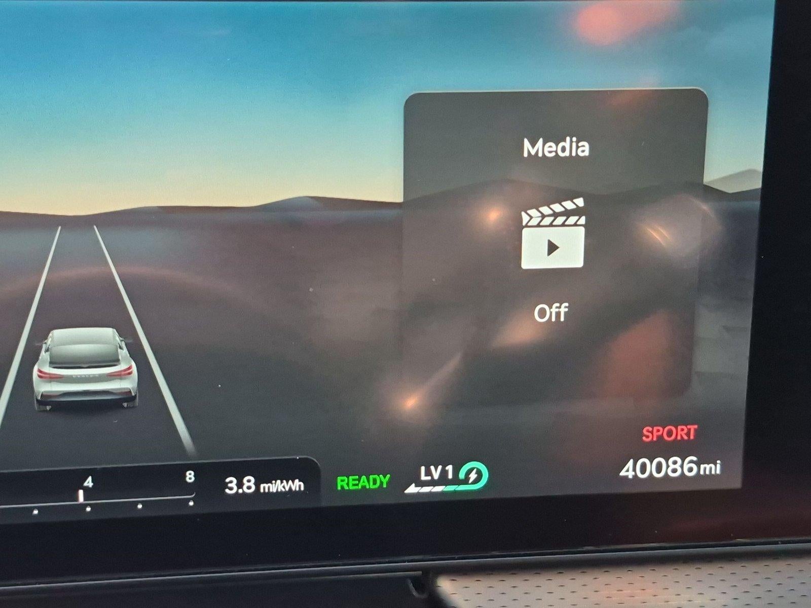 2024 Genesis GV60 Advanced AWD