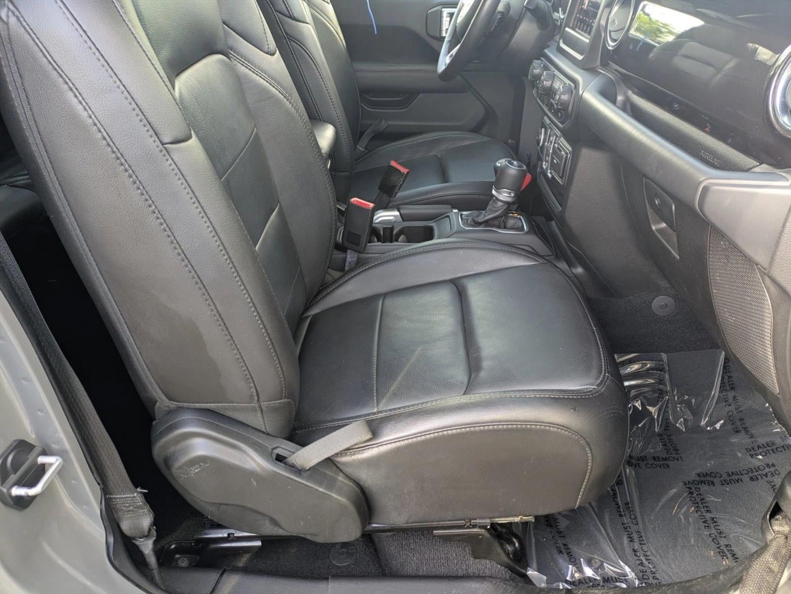 2019 Jeep Wrangler Unlimited Sahara Altitude 4x4