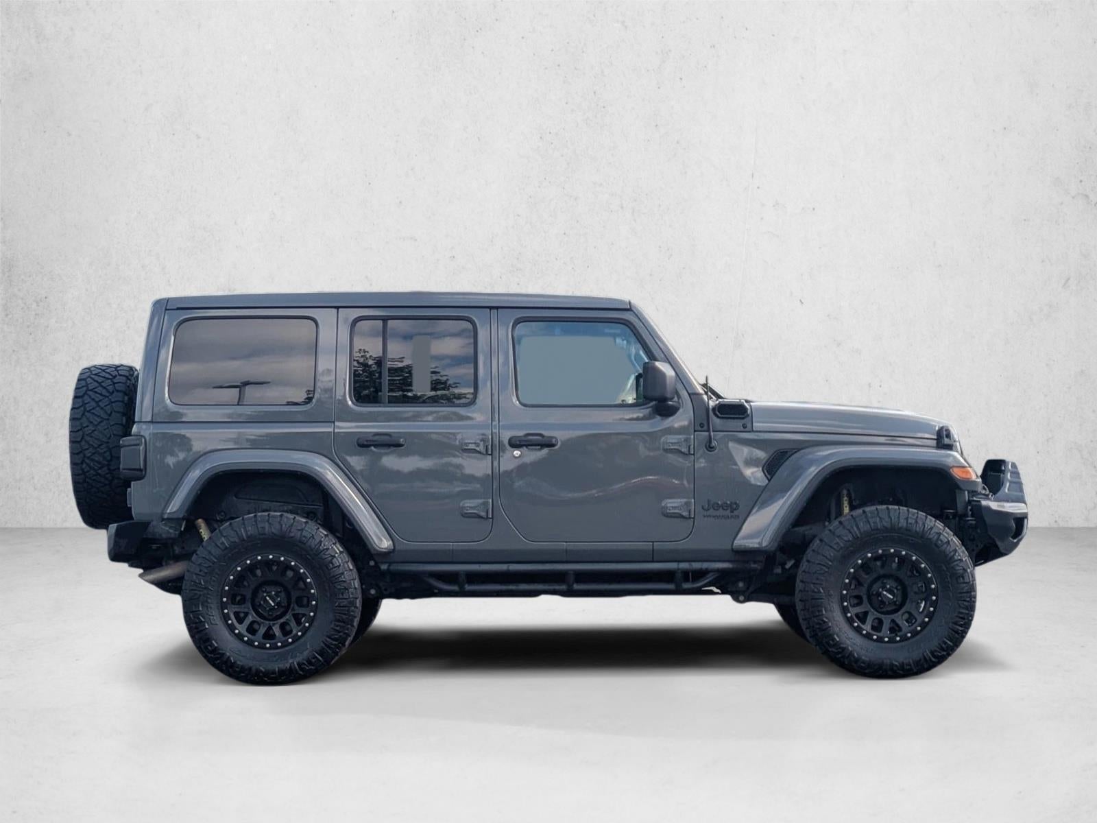 2019 Jeep Wrangler Unlimited Sahara Altitude 4x4
