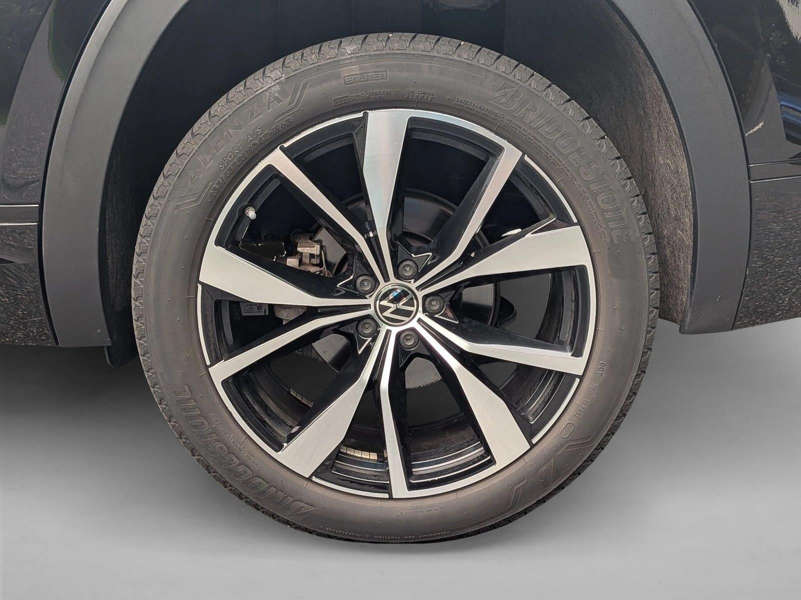 2024 Volkswagen Atlas 2.0T SEL Premium R-Line 4MOTION