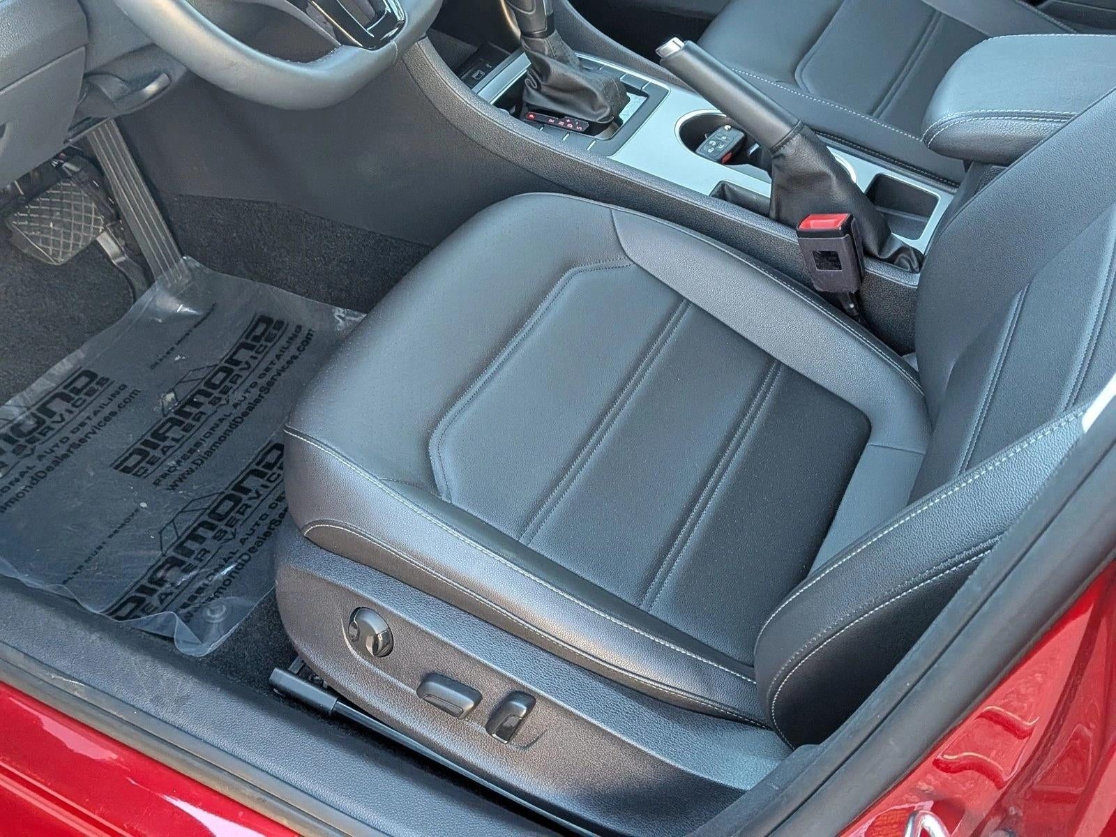 2021 Volkswagen Passat 2.0T SE Auto