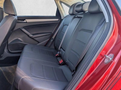 2021 Volkswagen Passat 2.0T SE Auto